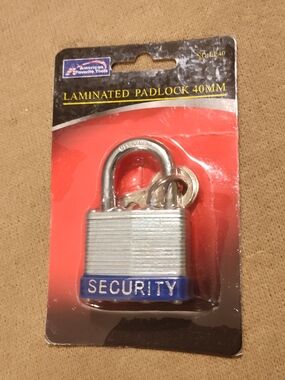 NWT!! Laminated 40mm Security Padlock in Silver and Blue (Have 2 Available For S
